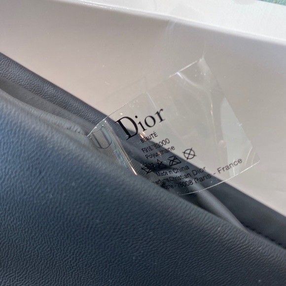 Dior CD Cosmetic Pouch to Crossbody Bag - Picture 4 of 4